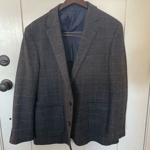 Joseph A Bank 46R Blazer. Grey with white window Payne style